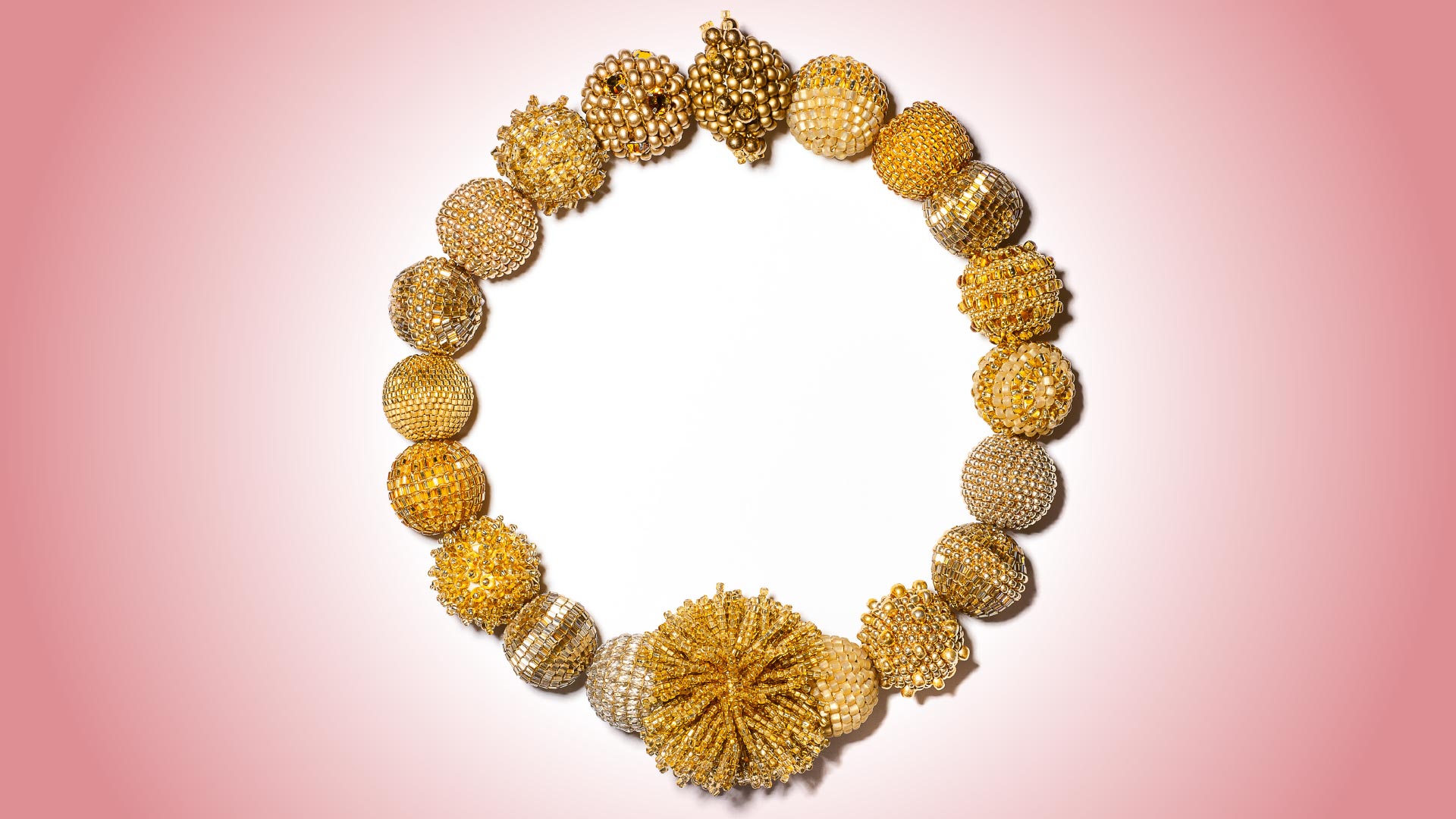 Kettenmacherin Monica Nesseler Beaded beads Golden Twenties